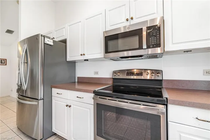 2128 Ne 4th St, Cape Coral Fl 33909