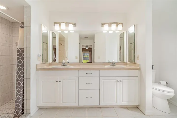 2128 Ne 4th St, Cape Coral Fl 33909