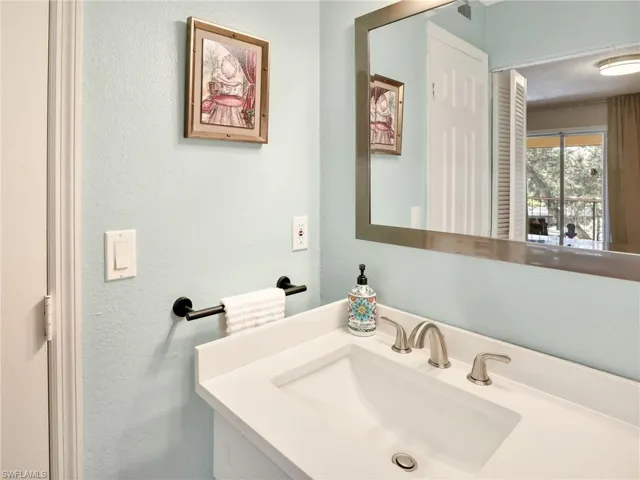 12630  Equestrian  CIR, Fort Myers, FL 33907
