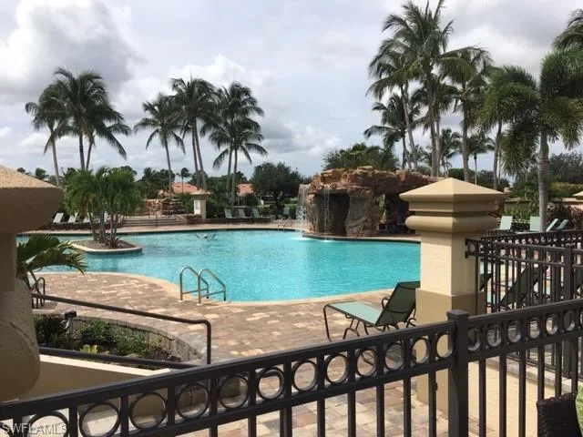 14350 Bristol Bay Pl 402, Fort Myers, Florida 33912