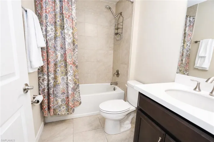 3763 Crofton Ct, Fort Myers, Florida 33916