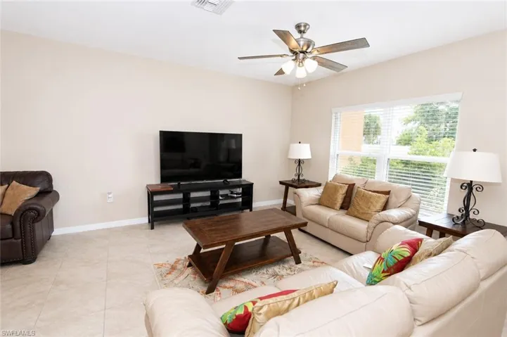 3763 Crofton Ct, Fort Myers, Florida 33916