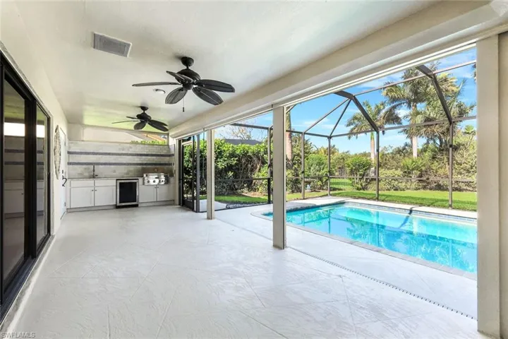 Large covered lanai