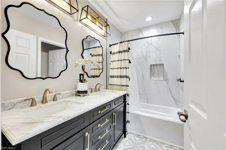 1764 Birdie Dr, Naples, Florida 34120