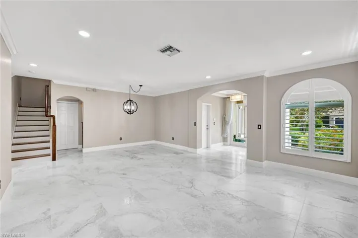 1764 Birdie Dr, Naples, Florida 34120
