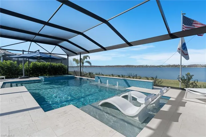 13816  Blue Bay  CIR, Fort Myers, FL 33913