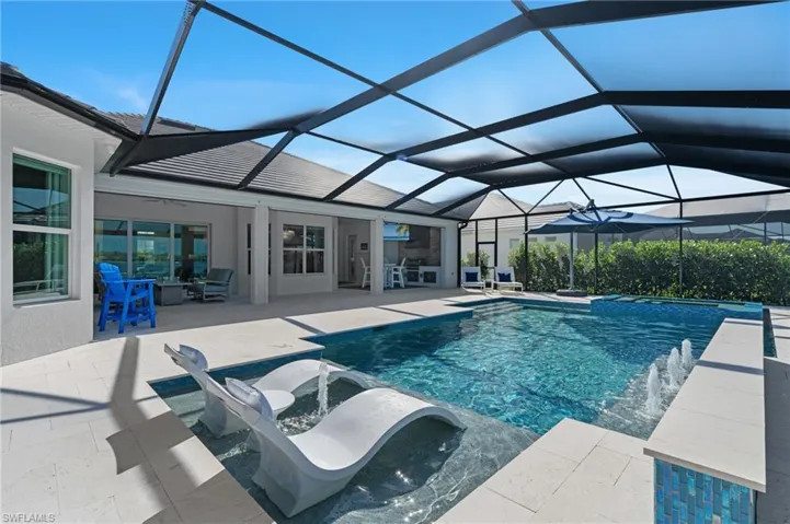 13816  Blue Bay  CIR, Fort Myers, FL 33913