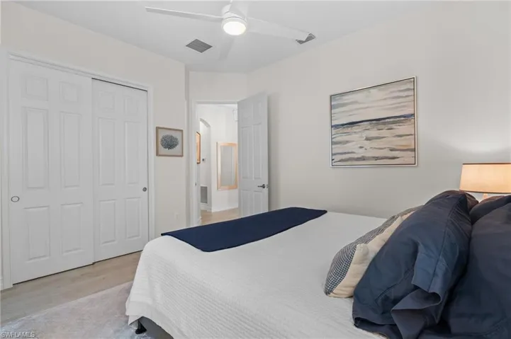 13816  Blue Bay  CIR, Fort Myers, FL 33913