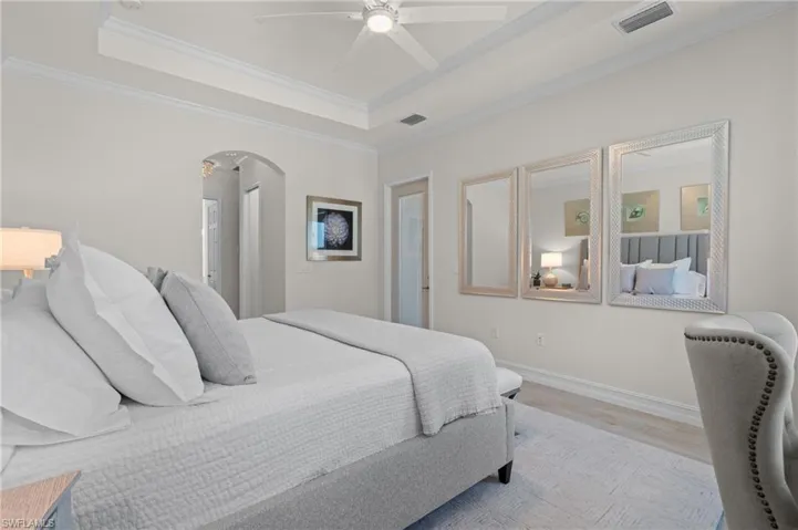 13816  Blue Bay  CIR, Fort Myers, FL 33913
