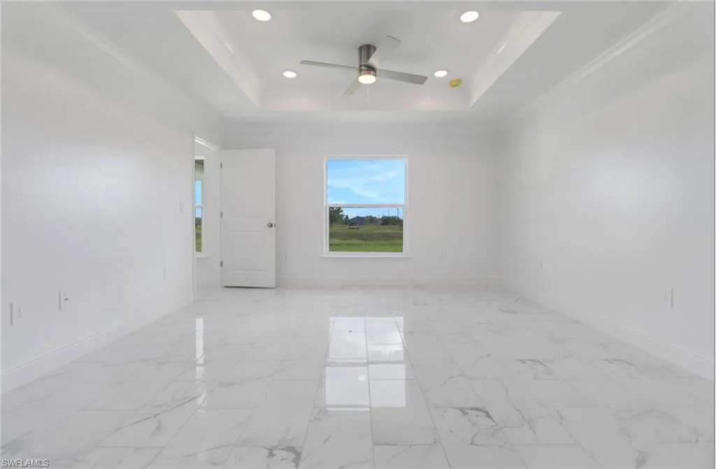 381 Paulcrest AVE, Lehigh Acres, FL 33974,224085797