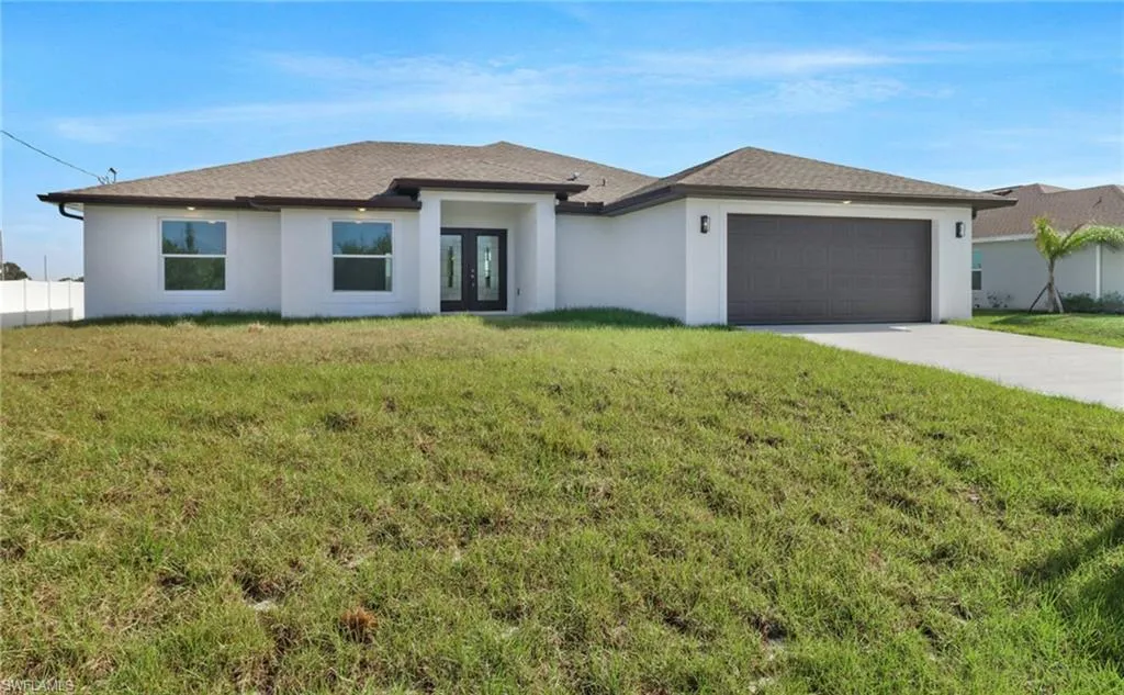 381 Paulcrest AVE, Lehigh Acres, FL 33974,224085797