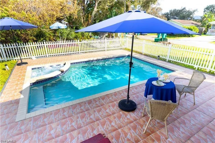 3117  Areca  AVE, Naples, FL 34112