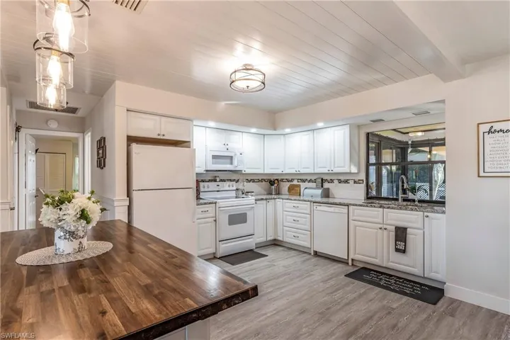 1264  Bounds  ST, Port Charlotte, FL 33952
