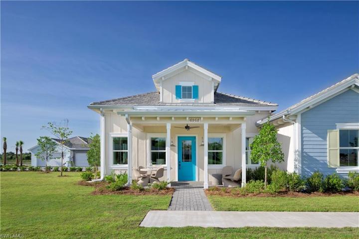 6988  Saona  CT, Naples, FL 34113