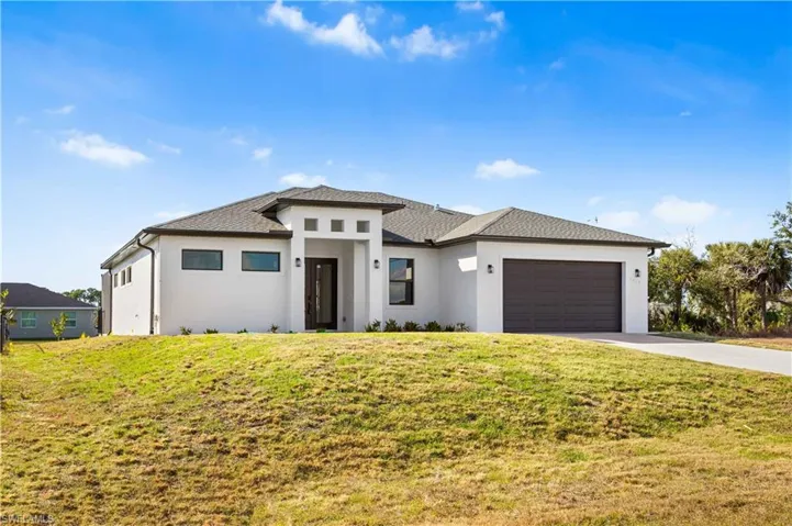 3318 NE 13th  PL, Cape Coral, FL 33909