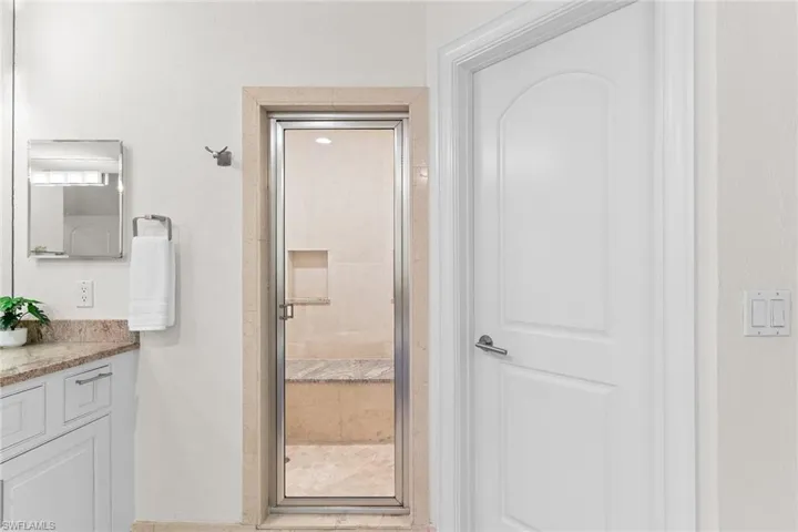 451 Bayfront Pl 5410, Naples, Florida 34102