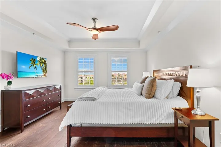451 Bayfront Pl 5410, Naples, Florida 34102