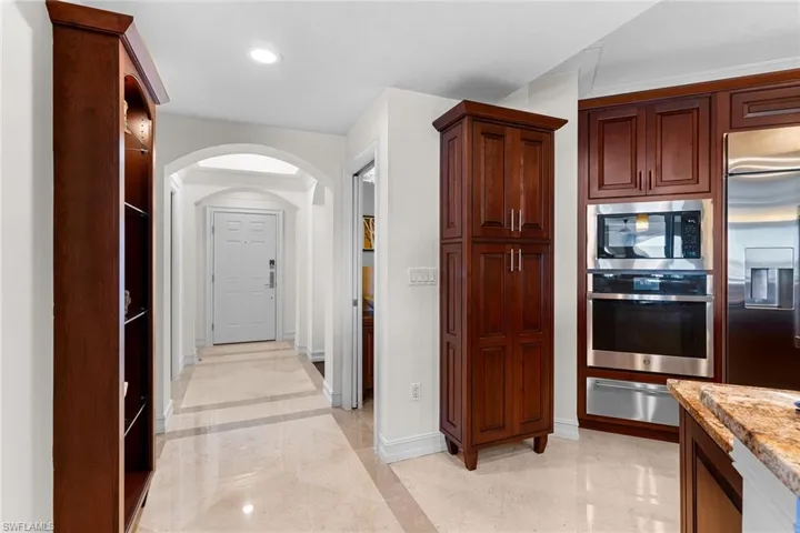 451 Bayfront Pl 5410, Naples, Florida 34102