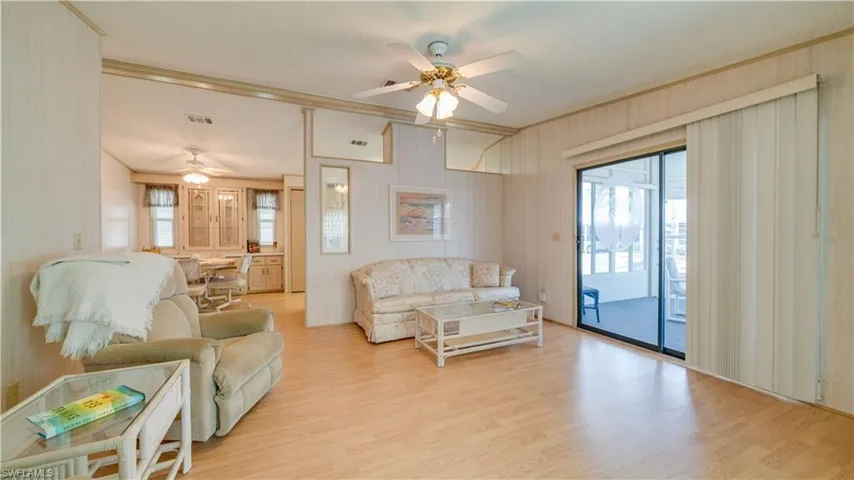 The possibilities in this large living room are endless.