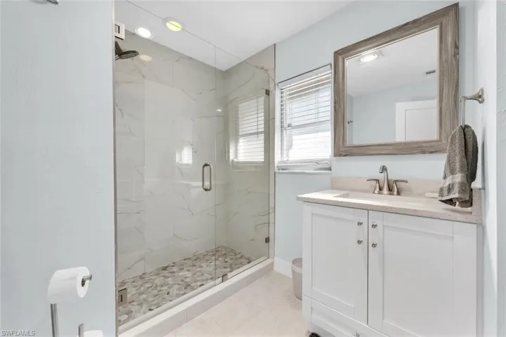 385 Willet Ave, Naples, Florida 34108