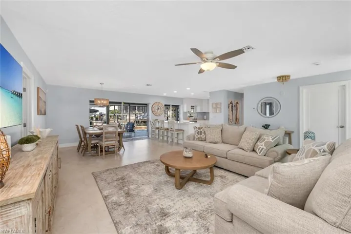 385 Willet Ave, Naples, Florida 34108
