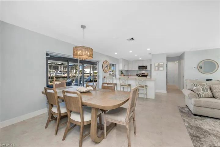 385 Willet Ave, Naples, Florida 34108