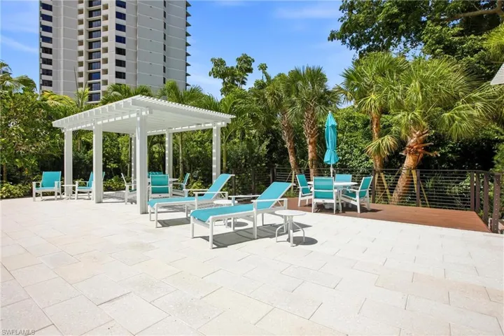 5550 Heron Point Dr 503, Naples, Florida 34108