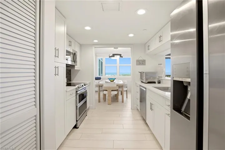 5550 Heron Point Dr 503, Naples, Florida 34108