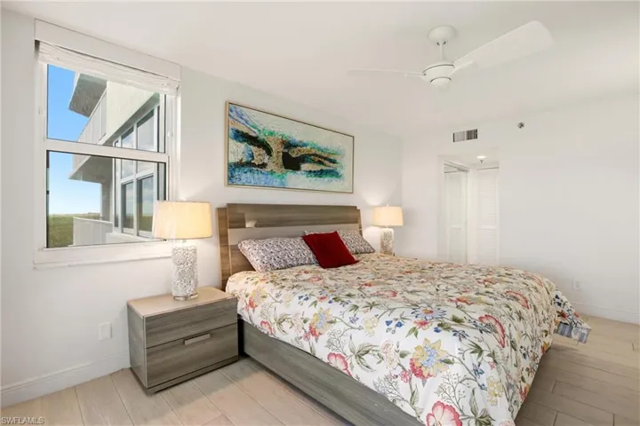 5550 Heron Point Dr 503, Naples, Florida 34108
