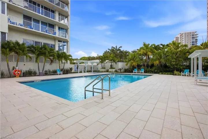 5550 Heron Point Dr 503, Naples, Florida 34108