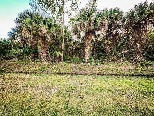 640 35th AVE NW, NAPLES FL 34120