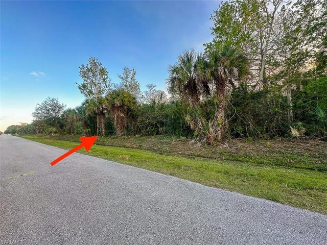 640 35th AVE NW, NAPLES FL 34120