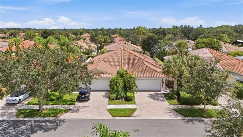 5618 Eleuthera Way, Naples, Florida 34119