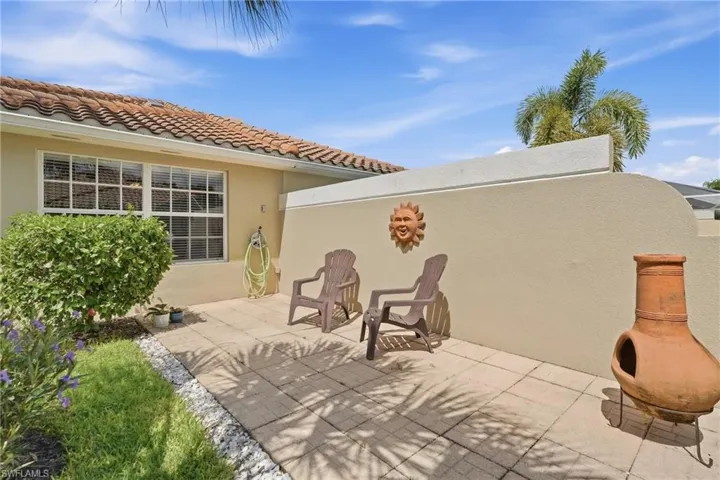 5618 Eleuthera Way, Naples, Florida 34119