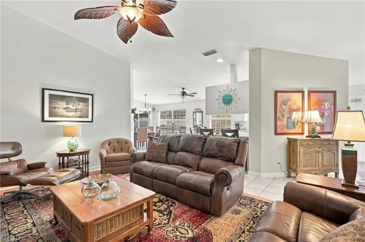 5618 Eleuthera Way, Naples, Florida 34119