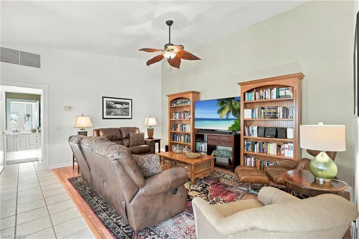 5618 Eleuthera Way, Naples, Florida 34119