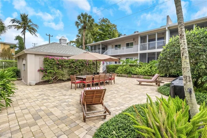 638 7th Ave S B638, Naples, Florida 34102