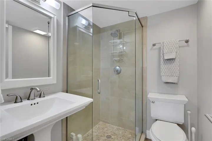 638 7th Ave S B638, Naples, Florida 34102