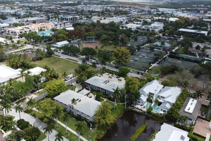 638 7th Ave S B638, Naples, Florida 34102