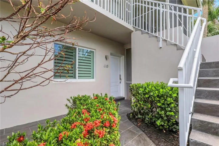 638 7th Ave S B638, Naples, Florida 34102