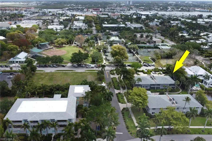 638 7th Ave S B638, Naples, Florida 34102