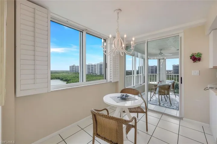 21 Bluebill Ave # 906, Naples Fl 34108