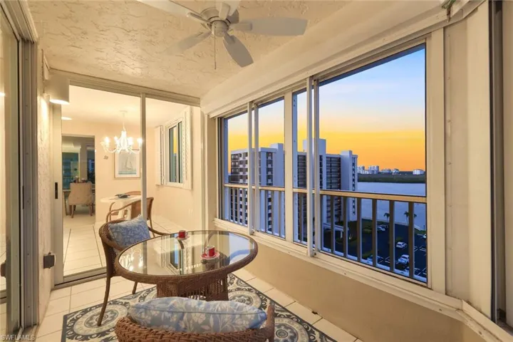 21 Bluebill Ave # 906, Naples Fl 34108
