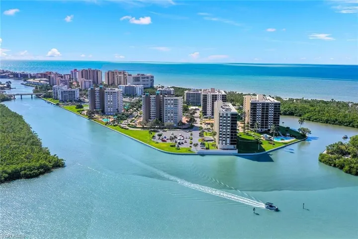 21 Bluebill Ave # 906, Naples Fl 34108