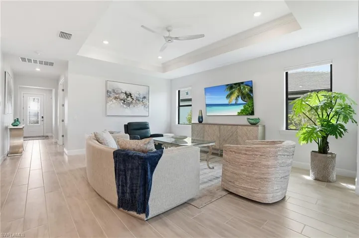 1909 Fresno Ave, Naples, Florida 34120