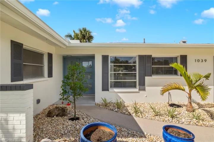 1039 El Mar AVE, FORT MYERS FL 33919