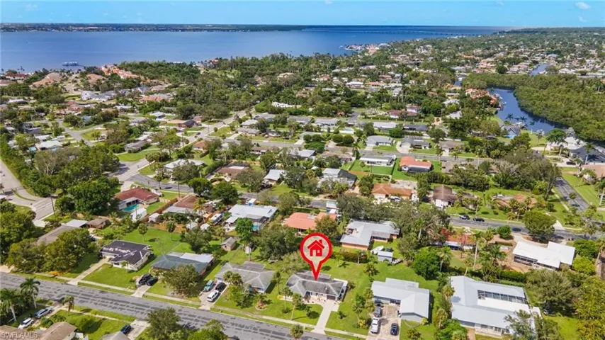 1039 El Mar AVE, FORT MYERS FL 33919