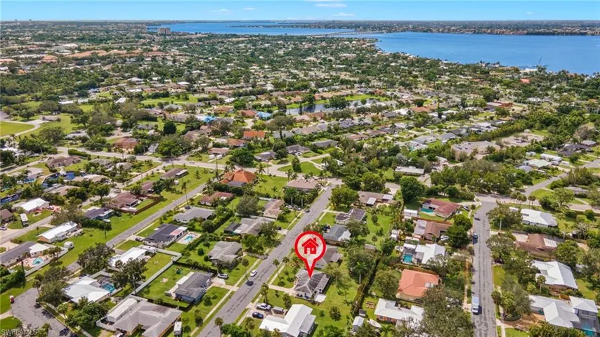 1039 El Mar AVE, FORT MYERS FL 33919