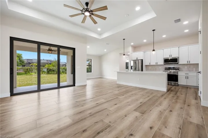 608 Nw 3rd Ln, Cape Coral, Florida 33993