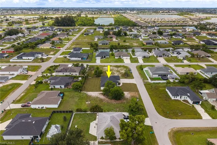 608 Nw 3rd Ln, Cape Coral, Florida 33993